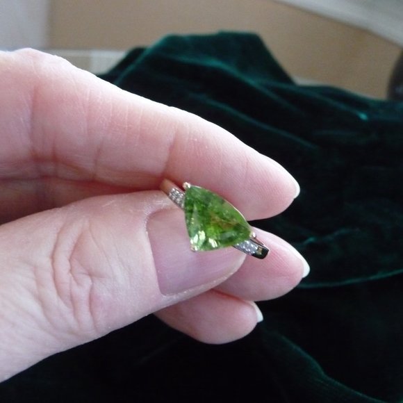 2.63ct lime green Cuprian Tourmaline - Picture 3 of 3